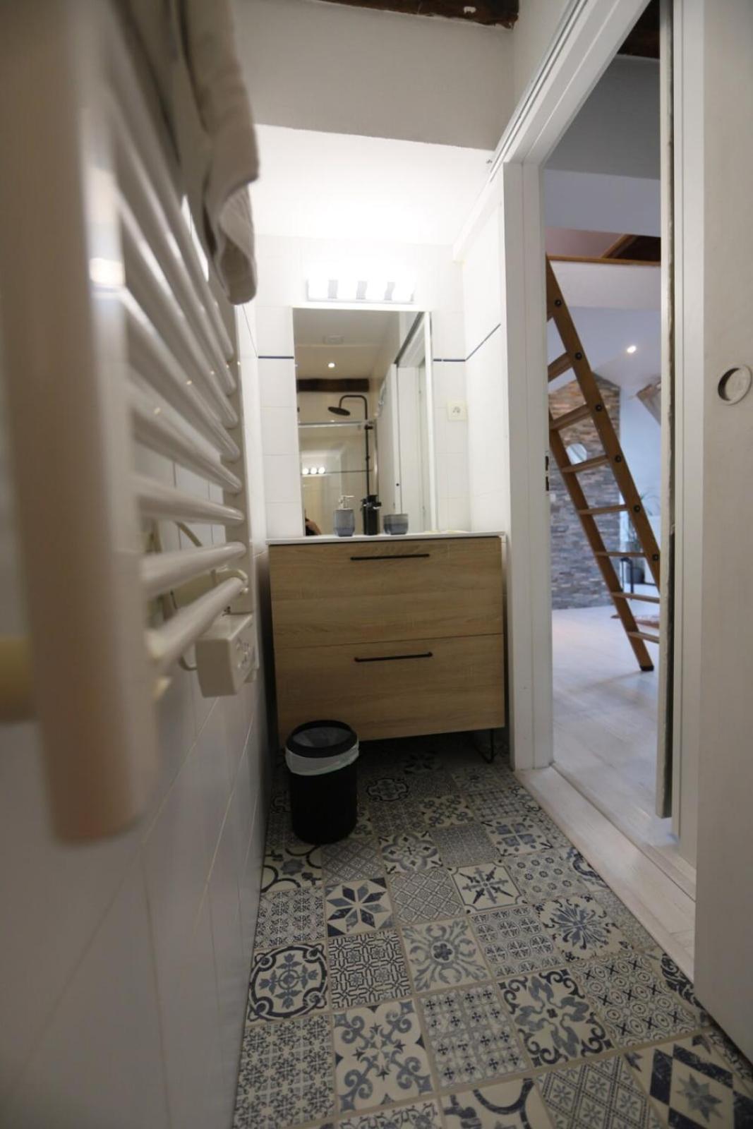 A Little Nest At The Top Floor Άννεσι Εξωτερικό φωτογραφία